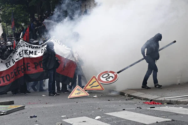 Párizs Feance Június 2016 Antifascists Összecsapta Rohamrendőrség Március Évfordulója Halála — Stock Fotó