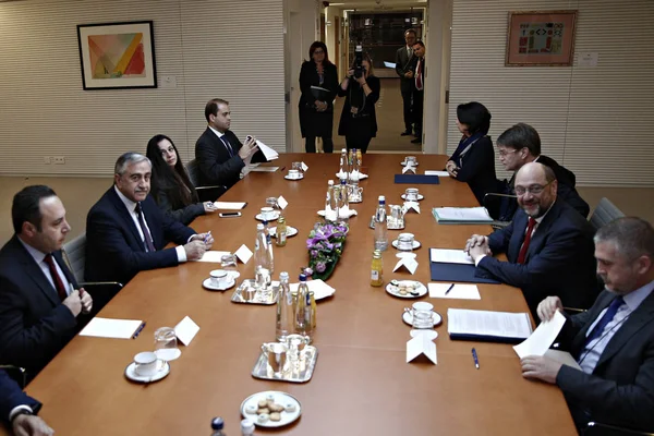比利时 - 欧盟 - 外交 - 土耳其 - 塞浦路斯 — 图库照片