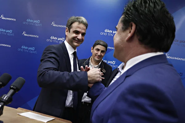 Kyriakos Mitsotakis Reacciona Mientras Elige Nuevo Presidente Del Partido Nueva — Foto de Stock