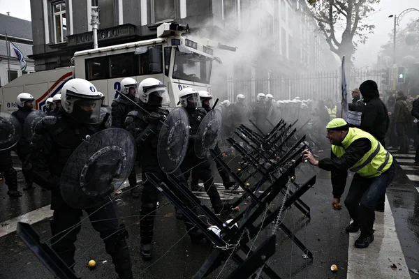 Belgien-militär-demo — Stockfoto