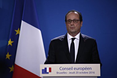 Brüksel 'de Avrupa Zirvesi, Belçika, Ekim 20 2016. AB liderleri, Suriye 'deki rolü de dahil olmak üzere göç, ticaret ve Rusya 'yı tartışmak üzere iki günlük bir zirve için bir araya geldi. Brüksel 'de Avrupa Zirvesi, Belçika, Ekim 20 2016. AB liderleri iki kişi için bir araya geldi-