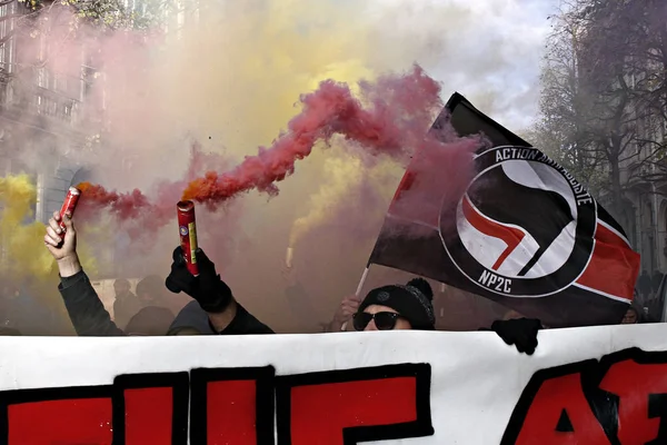 Frankrike-politik-långt-högern-anti-fascism-demonstration — Stockfoto