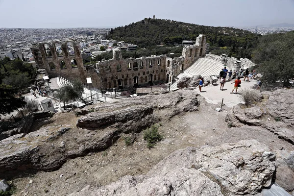 Turisták Látogatják Akropolisz Dombra Athénban Görögországban Június 2016 — Stock Fotó