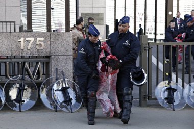 Belçika-AB-Kanada-siyaset-ticaret