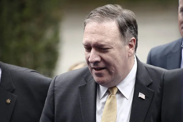 Staatssekretär Mike Pompeo Trifft Juli Einem Arbeitsessen Der Nato Mitglieder — Stockfoto