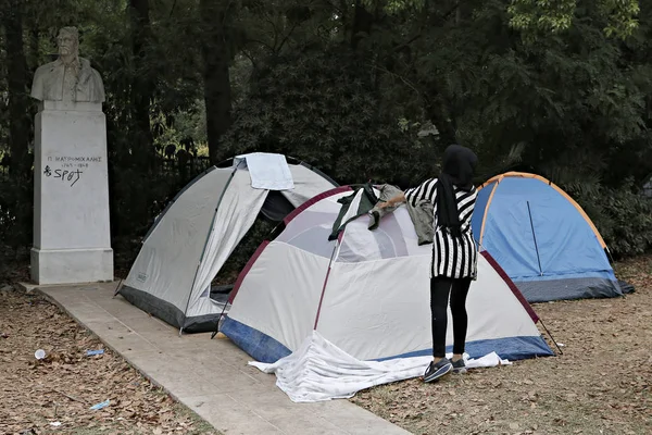 Flüchtlinge Und Migranten Einem Provisorischen Lager Pedion Tou Areos Park — Stockfoto