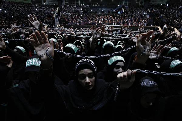 Török Shiites Emberek Kiabálni Iszlám Szlogenek Mert Gyászolnak Során Ashura — Stock Fotó