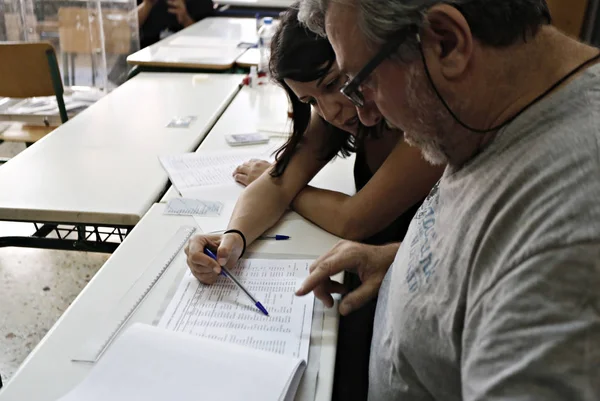 Ein Wahllokal Während Des Griechischen Referendums Athen Griechenland Juli 2015 — Stockfoto