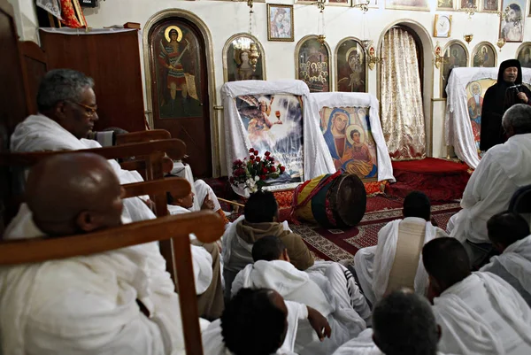 Christliche Äthiopier Nehmen Einer Mitternächtlichen Messe Vorabend Des Orthodoxen Weihnachts — Stockfoto