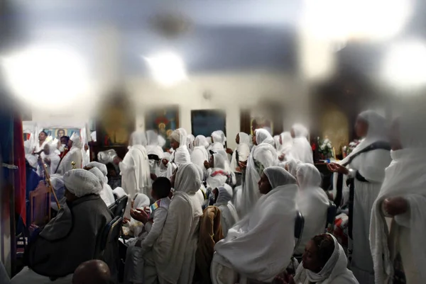 Christelijke Ethiopiërs Nemen Deel Aan Een Middernacht Massa Aan Vooravond — Stockfoto