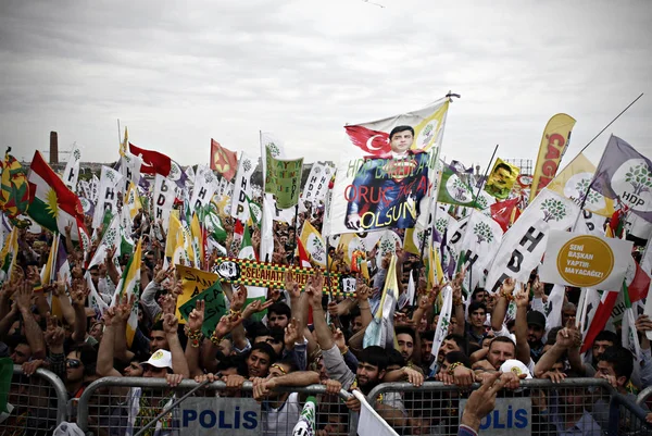 Zwolennicy Pro Kurdyjski Peoples Partia Demokratyczna Hdp Fala Party Flagi — Zdjęcie stockowe