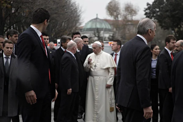 Pope Francis Waves Entering Hagia Sophia Museum Istanbul Turkey November — Stock Photo, Image