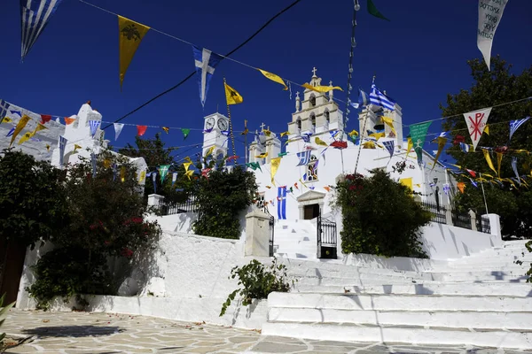 Venkovní Pohled Pravoslavný Kostel Theotokos Svatá Matka Vesnici Filoti Ostrov — Stock fotografie