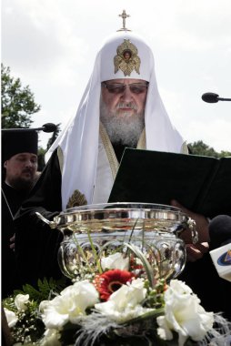Moskova Patriği ve Tüm Rusya Kirill Veria St Luke Kutsal Manastırı'nda bir dini ayin yer alır, Yunanistan Haziran 7, 2013.