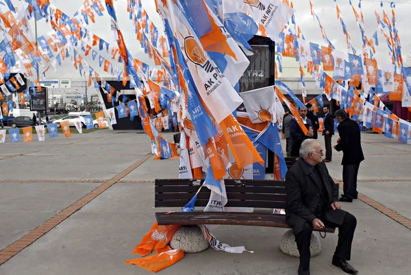 Partidarios Del Partido Justicia Desarrollo Akp Reúnen Mitin Electoral Estambul — Foto de Stock