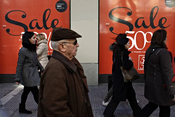 Shoppers Bevásárló Utcája Thessaloniki Görögország Január 2015 — Stock Fotó