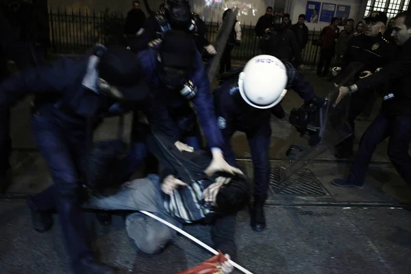 Police Demonstrators Clashed Government Protest Istanbul Turkey Feb 2014 — Stock Photo, Image