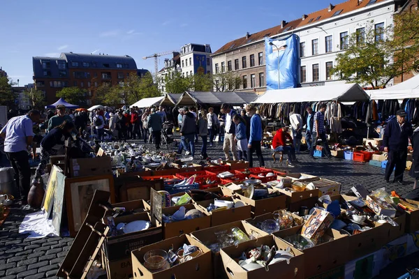 Consommateurs Marché Aux Puces Place Jeu Balle Brussel Belgique Octobre — Photo