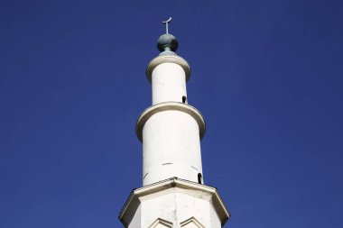 14 Kasım 2018 tarihinde Belçika'daki Brüksel Ulu Camii'nin dış görünümü. Cami Brüksel'deki en eski camidir ve aynı zamanda Belçika İslam ve Kültür Merkezi'nin de merkezidir..