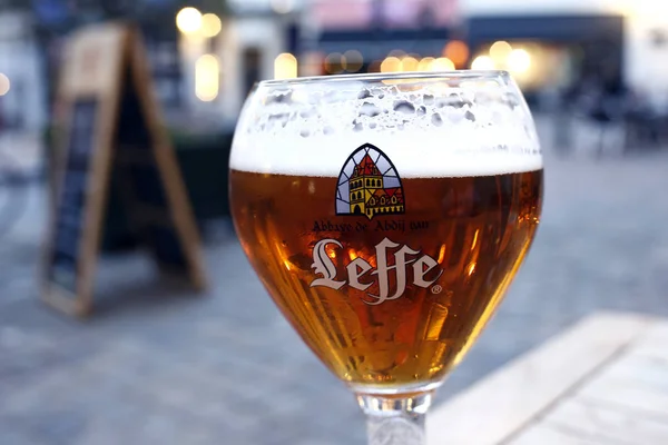 Glas Belgisk Leffe Tripel Leffe Museum Dinant Belgien Nov 2016 — Stockfoto