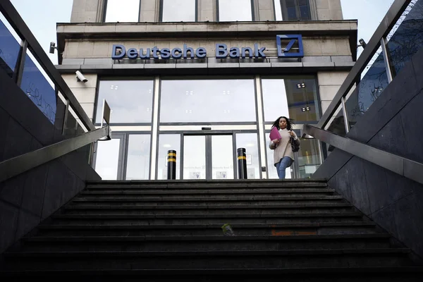 Deutsche Bank Branch i Bryssel, Belgien. — Stockfoto