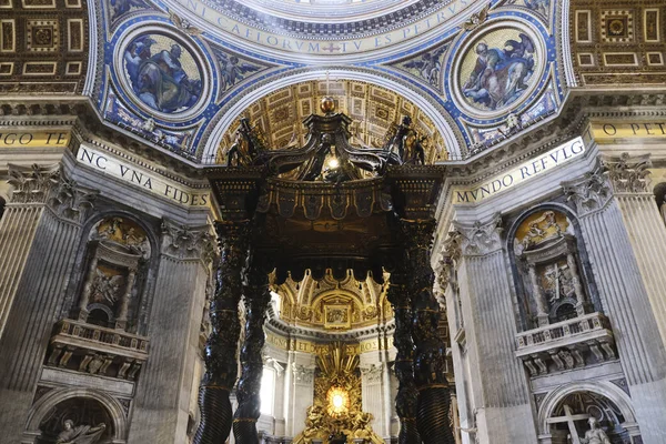 Interior View Peter Basilica Vatican City April 2019 — Stock Photo, Image