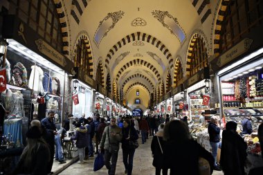 İstanbul'da Baharat Çarşısı'nın iç görünümü, 3 Ocak 2019