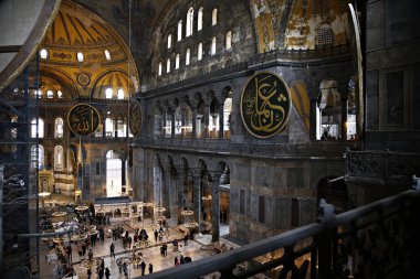 Turistler İstanbul'daki Ayasofya müzesini ziyaret etti, 4 Ocak 2019