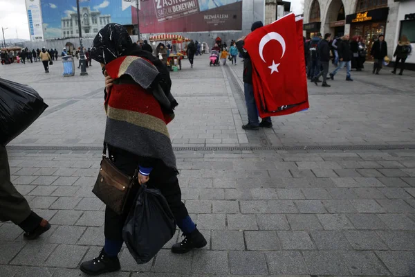 Vlajkami Pouličních Prodejců Turecka Městě Istanbulu Leden 2019 — Stock fotografie