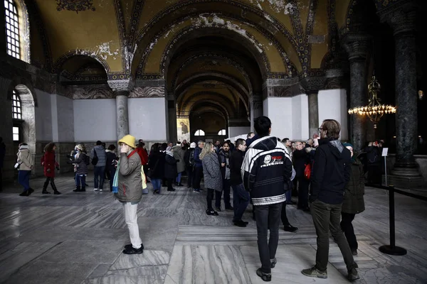 Turisté Navštěvují Muzeum Hagia Sophia Istanbulu Turecko Jan 2019 — Stock fotografie