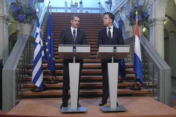 Hollanda Başbakanı Mark Rutte ve Yunanistan Başbakanı Kyriakos Mitsotakis 3 Eylül 2019 tarihinde Hollanda'nın Lahey kentinde düzenlenen ortak basın toplantısına katıldılar..