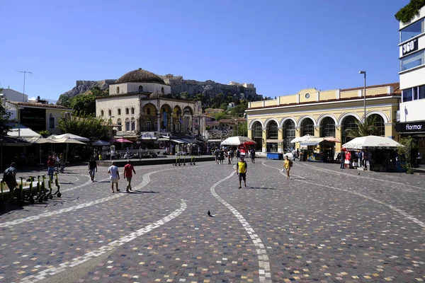 Los Peatones Caminan Calle Del Centro Atenas Grecia Agosto 2019 — Foto de Stock