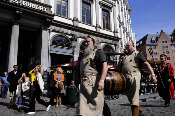 Celebrazione di Saint-Arnould, Patrono dei birrai a Bruxelles — Foto Stock