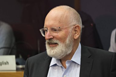 Avrupa Komisyonu'nun Brüksel'deki haftalık üniversite toplantısı, B