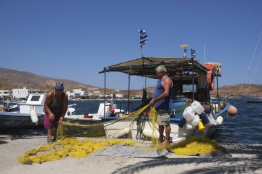 Yunanistan'ın Serifos limanında Balık Tekneleri 15 Ağustos 2019