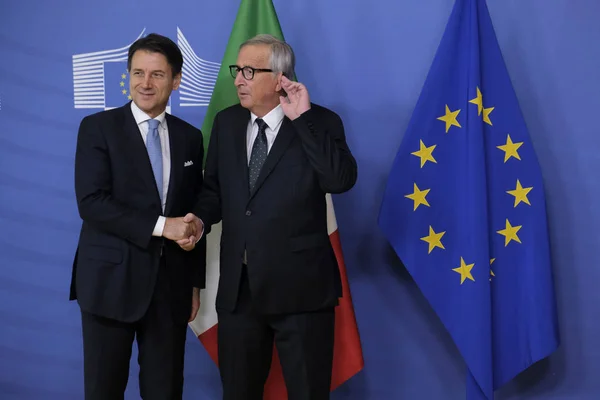 Italiens premiär minister Conte besöker EU-institutionerna i Bryssel, — Stockfoto