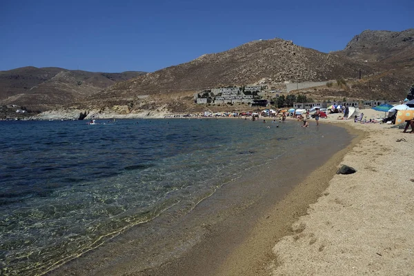 Människor Som Badar Havet Och Spelar Spel Stranden Vagia Grekiska — Stockfoto