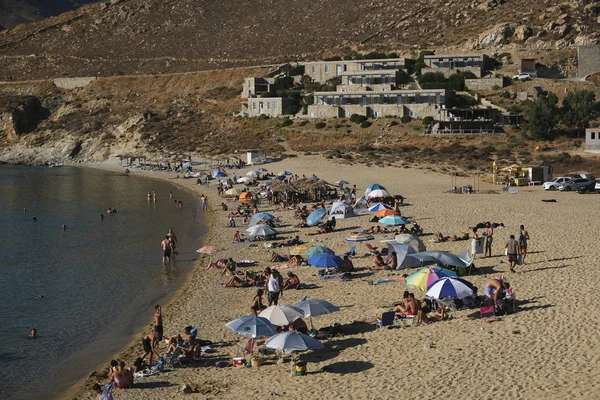 People Bathing Sea Playing Games Beach Vagia Greek Island Serifos — Stock Photo, Image