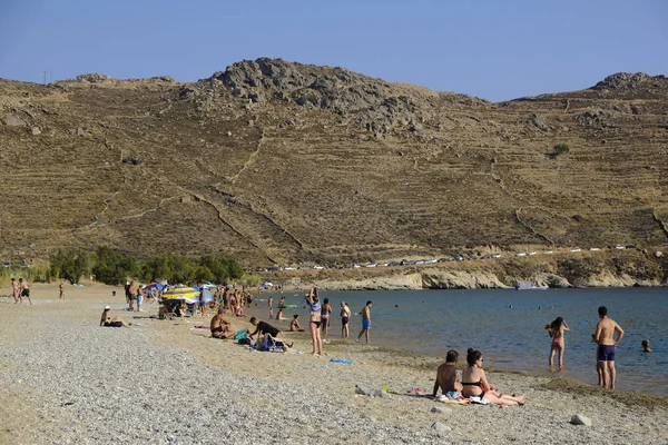 Menschen Baden Meer Und Spielen Strand Von Ganema Auf Der — Stockfoto