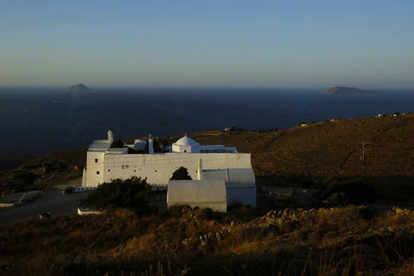 2019年8月13日 ギリシャのセリフォス島にある象徴的なギリシャ正教会の外観 — ストック写真