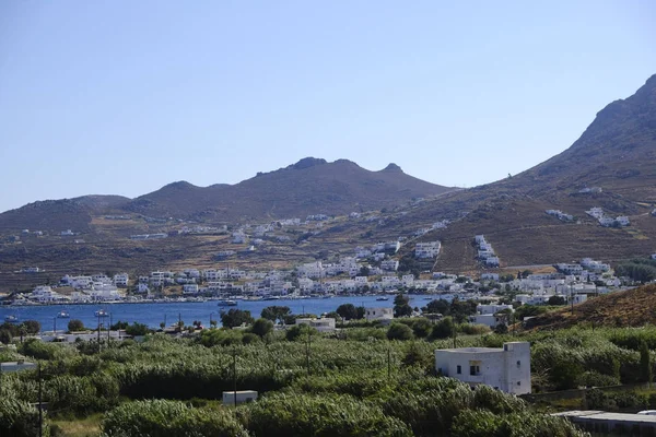 Uitzicht Haven Van Livadi Vanuit Chora Het Eiland Serifos Griekenland — Stockfoto