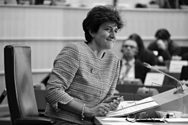 Brüksel, Belçika. 2 Ekim 2019. Avrupa Komisyonu 'nun İç Piyasadan Sorumlu Komisyon Üyesi Sylvie Goulard, Avrupa Parlamentosu' ndaki duruşmasında sorularını yanıtladı.