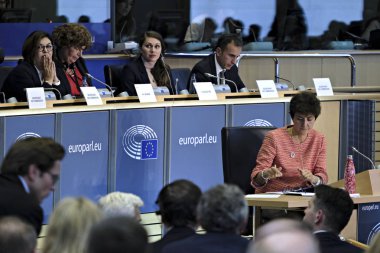 Brüksel, Belçika. 2 Ekim 2019. Avrupa Komisyonu 'nun İç Piyasadan Sorumlu Komisyon Üyesi Sylvie Goulard, Avrupa Parlamentosu' ndaki duruşmasında sorularını yanıtladı.