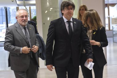 Carles Puigdemont, İspanya Yüksek Mahkemesi 'nin kararına tepki gösterdi