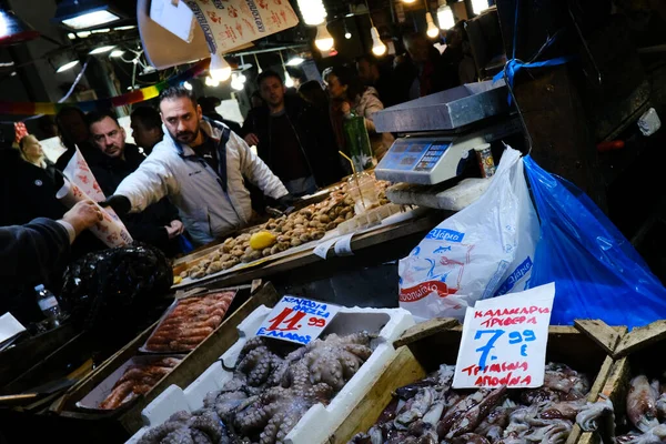 Pulpo Fresco Exhibición Mercado Pescado Atenas Grecia Febrero 2020 — Foto de Stock