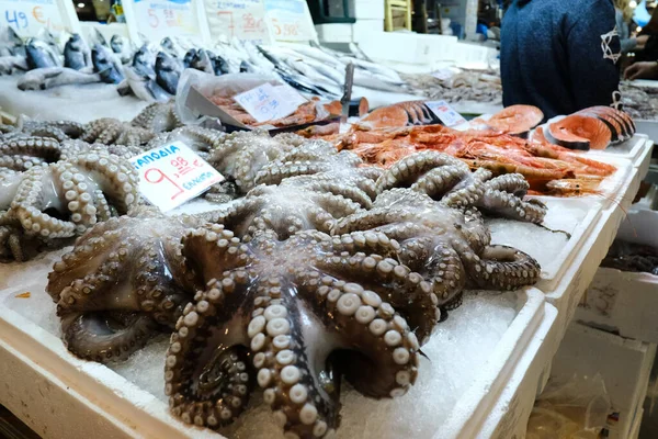 Verse Octopus Zien Vismarkt Athene Griekenland Februari 2020 — Stockfoto