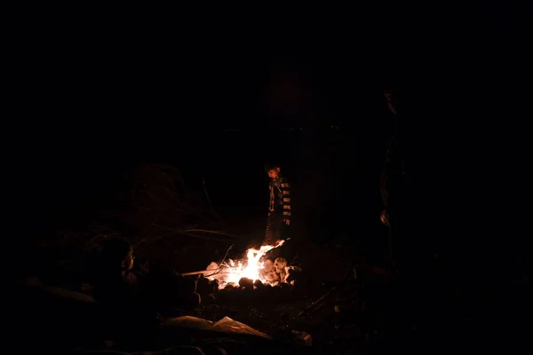 อพยพอ วเอง ใกล บไฟไหม ใกล านสกาลา กาม นาคม 2020 — ภาพถ่ายสต็อก