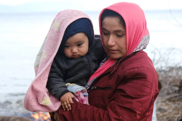 Refugees Migrants Wait Transferred Port Mytilene Village Skala Sikamias Island — Stock Photo, Image