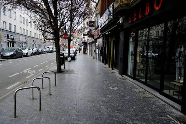 Bruselas Bélgica Marzo 2020 Una Vista Tiendas Cerradas Centro Histórico — Foto de Stock