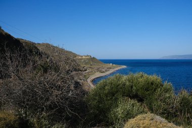 Yunanistan 'daki Lezbiyen Adası' ndan Türk sahili manzarası